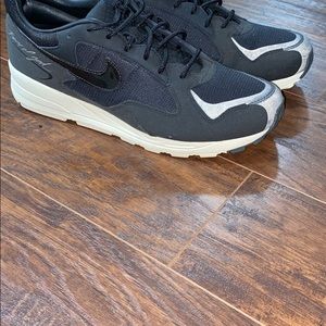 Fear of god x air skylone 2 black